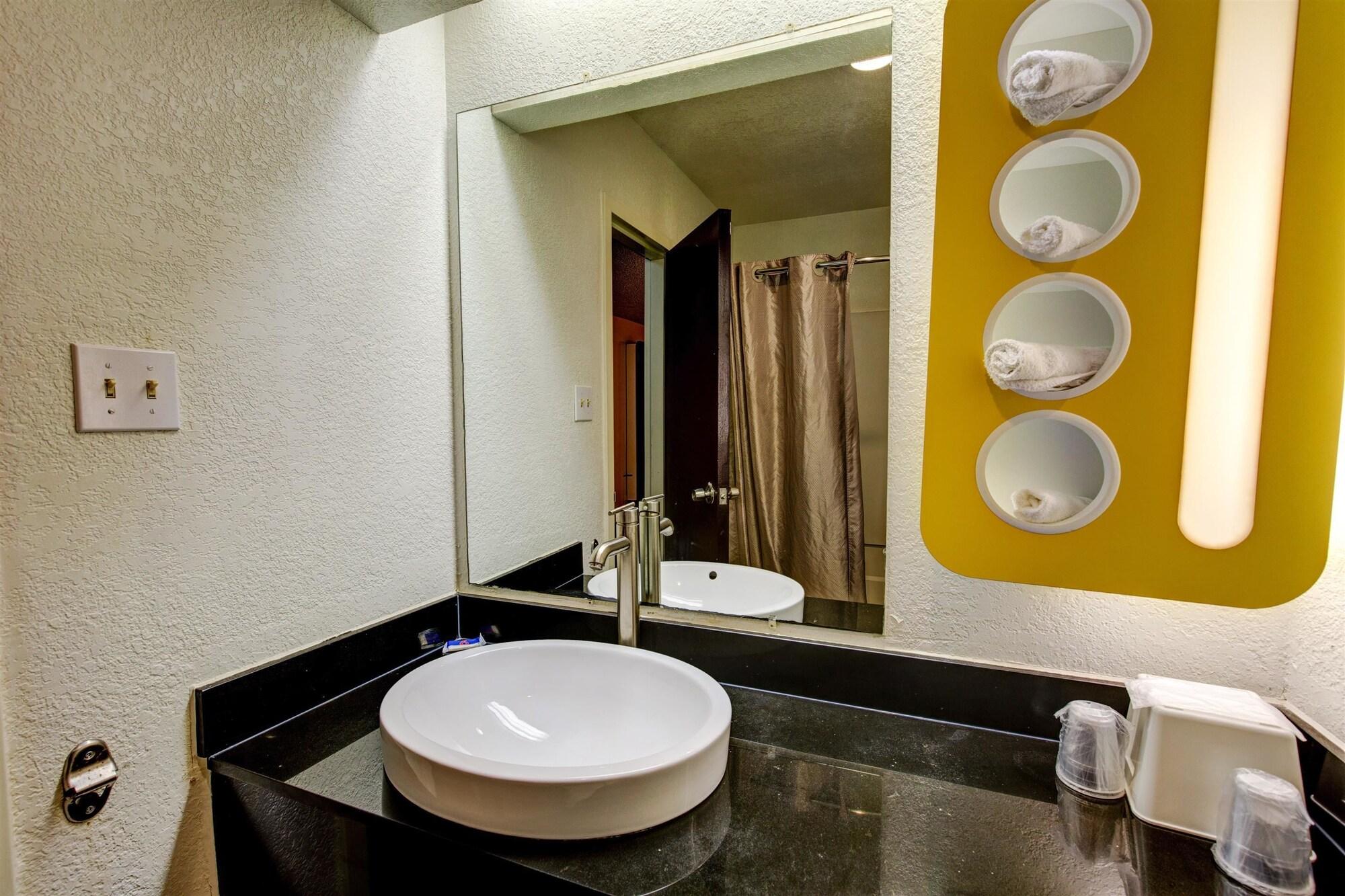 Executive Inn & Suites South Houston Exterior foto
