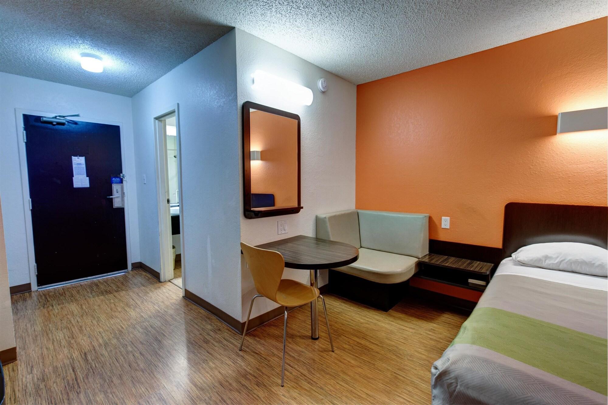 Executive Inn & Suites South Houston Exterior foto
