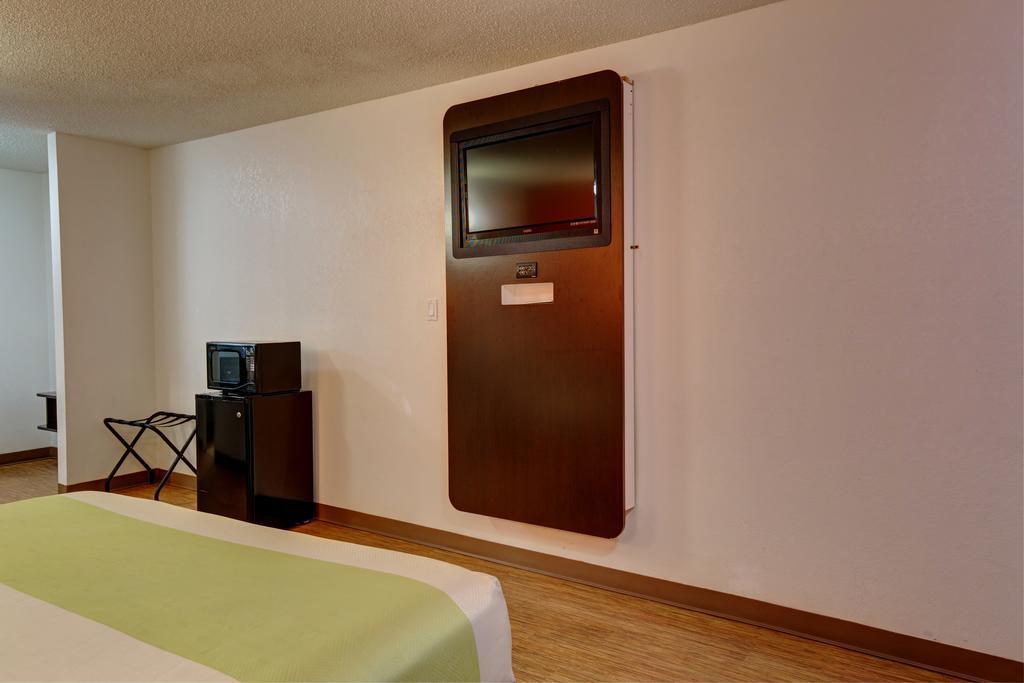 Executive Inn & Suites South Houston Exterior foto
