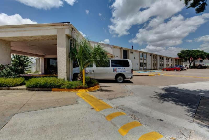 Executive Inn & Suites South Houston Exterior foto